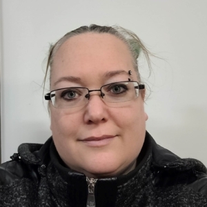 Esther Therrien